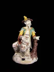 Figura de un Hombre Chino, de Saint-Cloud (porcelana)